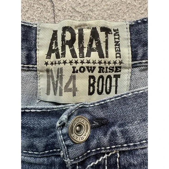 Ariat M4 Low Rise Boot Jeans Mens 40x32 Light Wash Blue Denim Bootcut 10019557